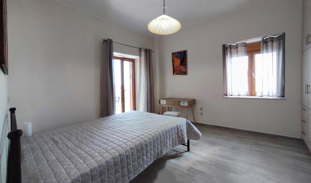 Olive Stonehouses - Alkistis Kalamata Bagian luar foto
